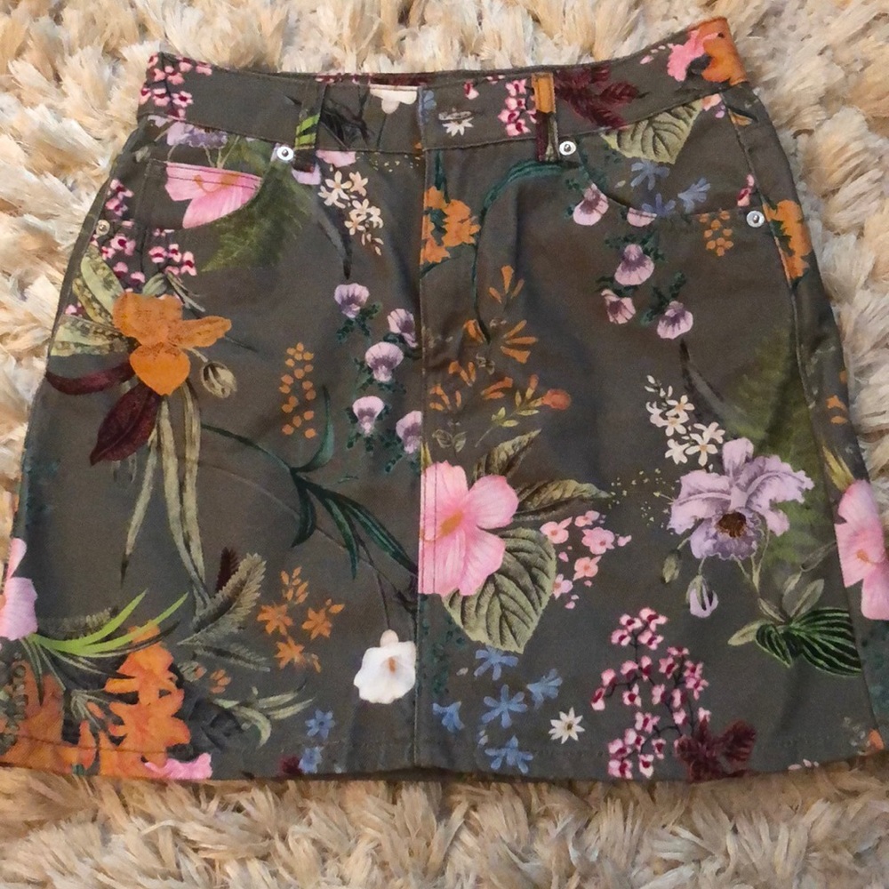 Zara floral denim mini skirt